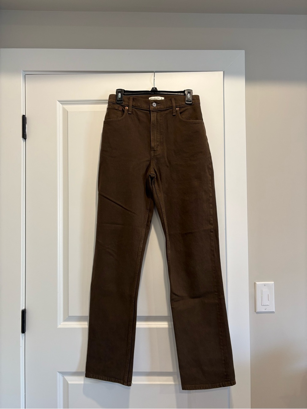 Women’s Brown Straight-Leg Pants